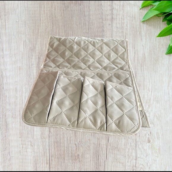 Made by Holiberty waterproof sofa caddy arm rest organizer - Picture 2 of 3